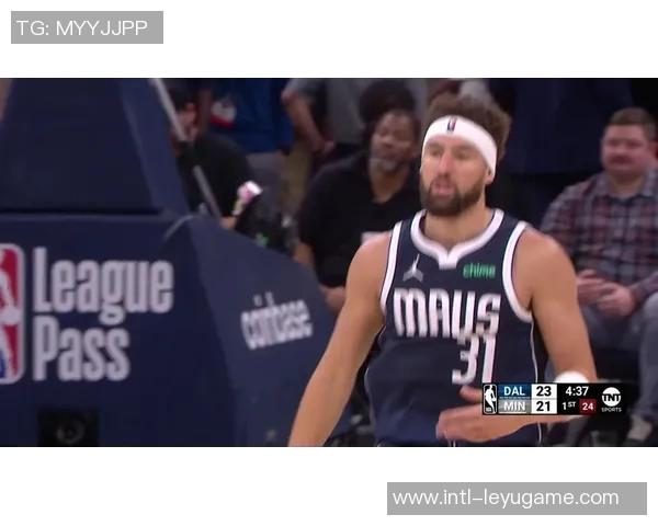 克莱回忆独行侠夺冠之路赞扬团队精神的力量与意义 克莱回忆独行侠夺冠之路赞扬团队精神的力量与意义