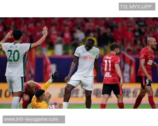 国安训练强度不足塞蒂恩教练团队内部矛盾显现 国安训练强度不足塞蒂恩教练团队内部矛盾显现