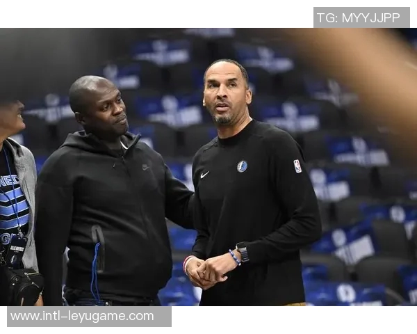 哈里森盛赞基德篮球履历称其为独行侠争冠的最佳主帅人选 哈里森盛赞基德篮球履历称其为独行侠争冠的最佳主帅人选