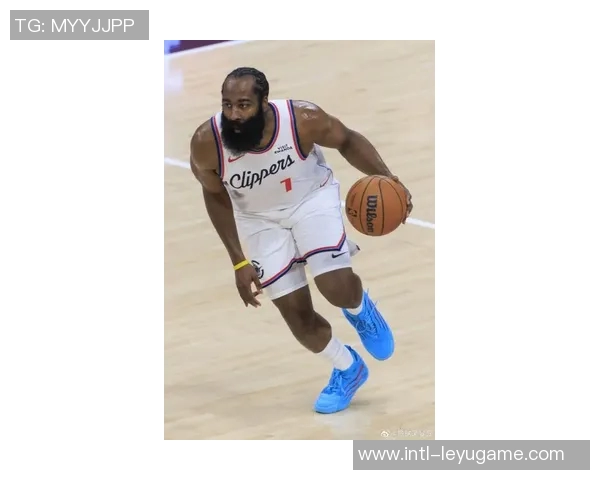 哈登下半场状态低迷全场仅得20分表现令人失望 哈登下半场状态低迷全场仅得20分表现令人失望