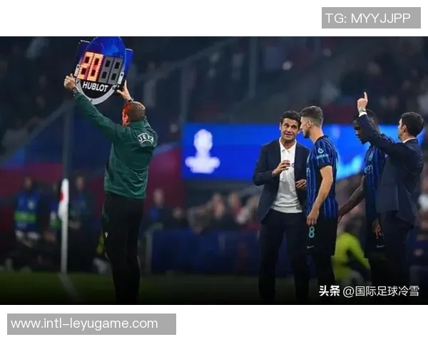 费拉拉指出国米丢球失误源于迪乌夫的关键传球失误 费拉拉指出国米丢球失误源于迪乌夫的关键传球失误