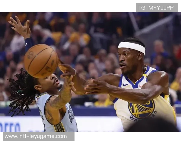 库明加谈与巴特勒的默契合作及新合同的奇妙感受