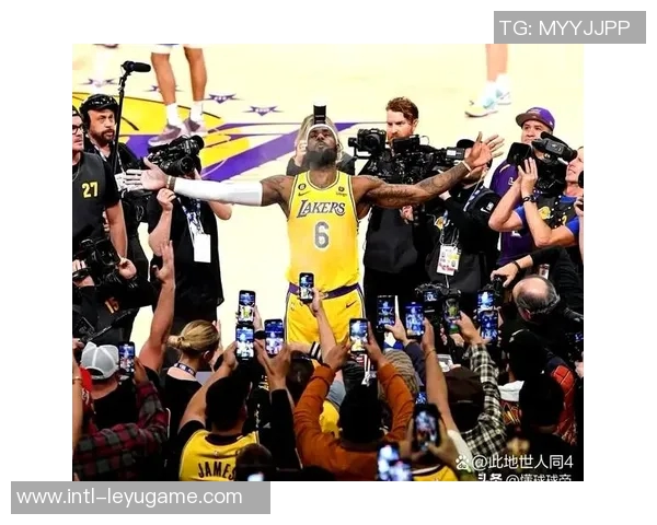 詹姆斯谈训练心得每日挑战促使我不断提升自我准备应对未来比赛